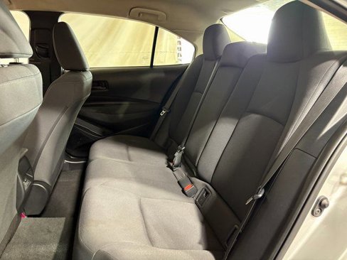 Used 2023 Toyota Corolla LE image 21