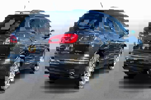 Used 2014 Buick Enclave Leather w/ Trailering Provision Package image 2