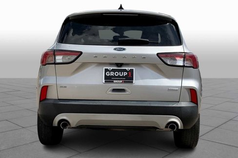 Certified 2020 Ford Escape SE image 4