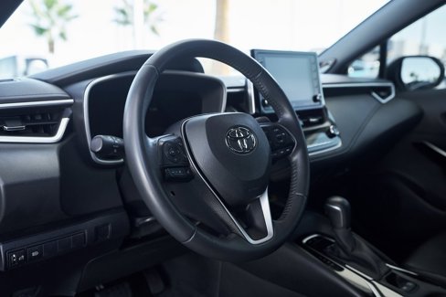 Used 2020 Toyota Corolla XSE image 20