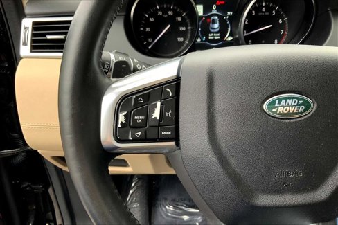 Used 2017 Land Rover Discovery Sport HSE image 22