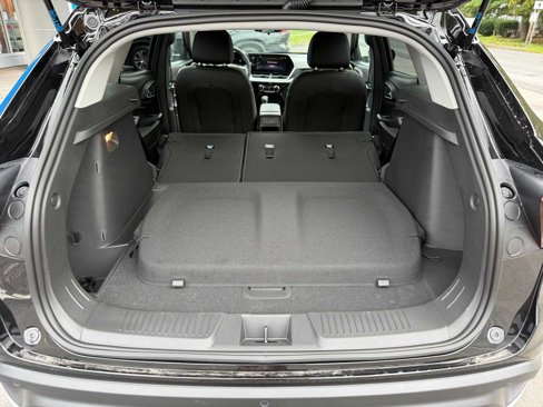 New 2025 Chevrolet Trax LT w/ Driver Confidence Package image 30