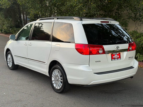 Used 2008 Toyota Sienna XLE Limited image 55