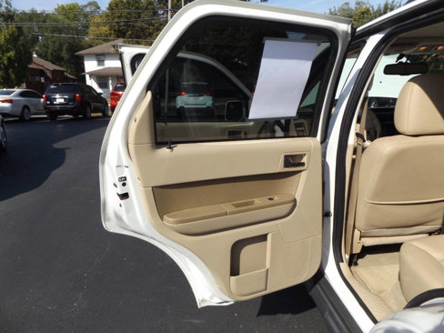 Used 2012 Ford Escape Limited image 18