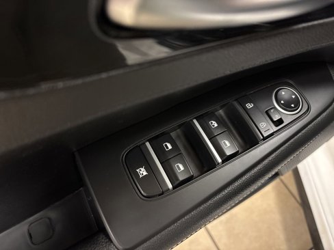 Used 2023 Kia Forte GT-Line w/ GT-Line Premium Package image 28