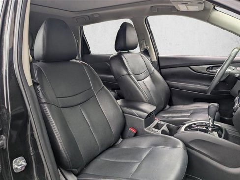 Used 2016 Nissan Rogue SL w/ SL Premium Package image 18