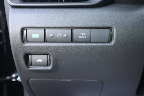 Used 2025 Nissan Sentra S image 27