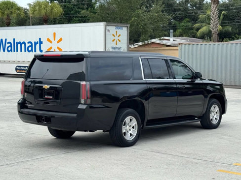 Used 2015 Chevrolet Suburban LT image 5