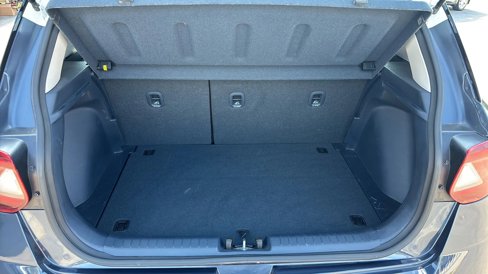 Used 2020 Hyundai Venue image 25
