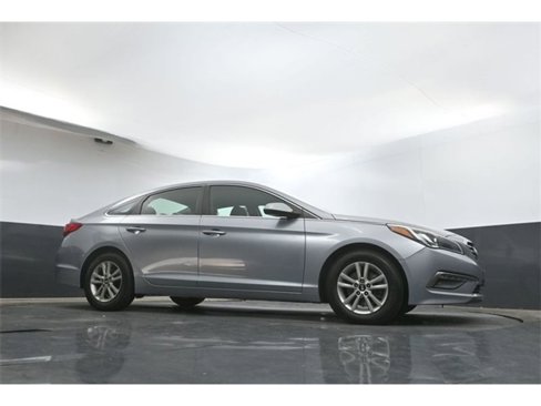 Used 2015 Hyundai Sonata SE image 34
