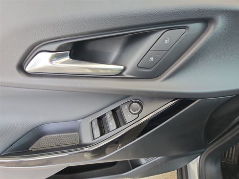 New 2026 Chevrolet Equinox LT w/ Convenience Package II image 22