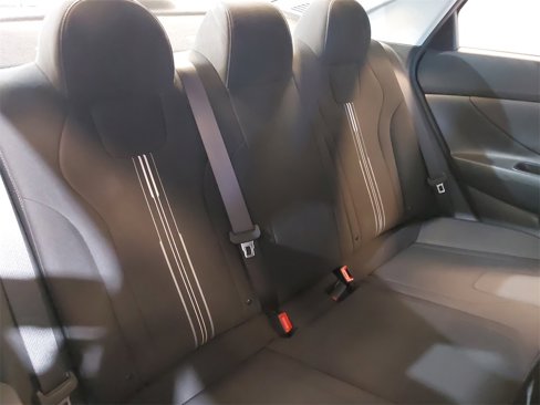 Certified 2023 Hyundai Elantra SEL w/ Convenience Package image 12