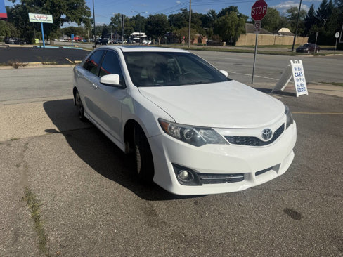 Used 2013 Toyota Camry SE image 5