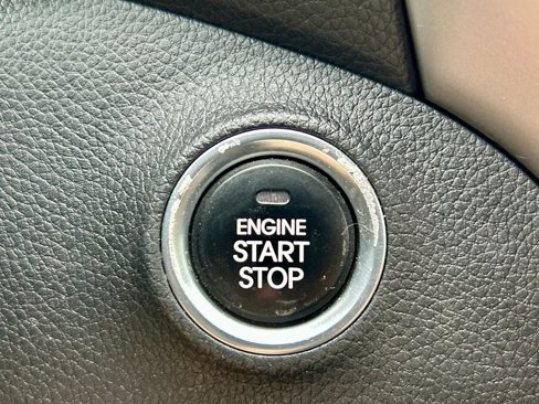 Used 2015 Hyundai Elantra GT w/ Option Group 02 image 24