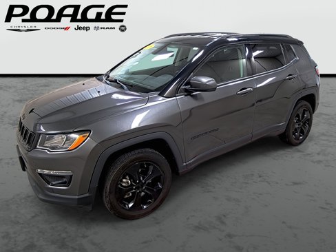 Used 2018 Jeep Compass Latitude image 1
