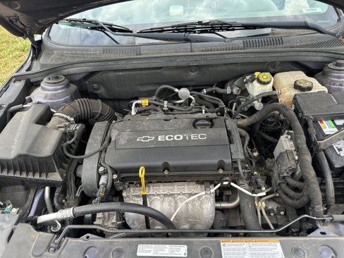Used 2014 Chevrolet Cruze LS image 13