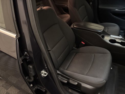 Used 2023 Chevrolet Malibu LT image 23