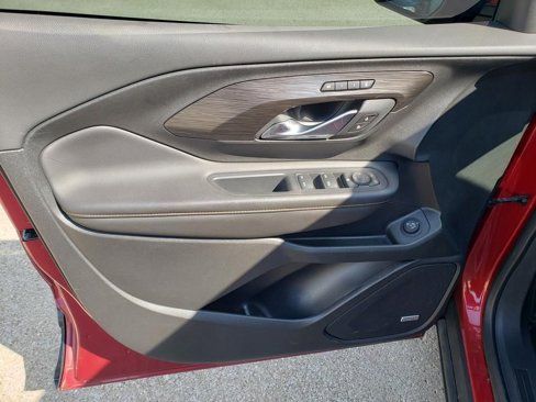 Used 2020 GMC Terrain SLT w/ Preferred Package image 16