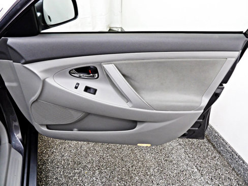 Used 2007 Toyota Camry LE image 11