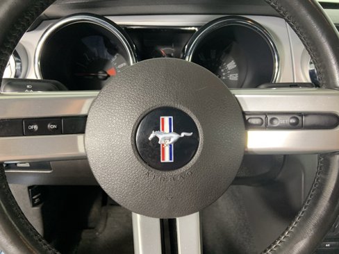 Used 2007 Ford Mustang Premium image 24