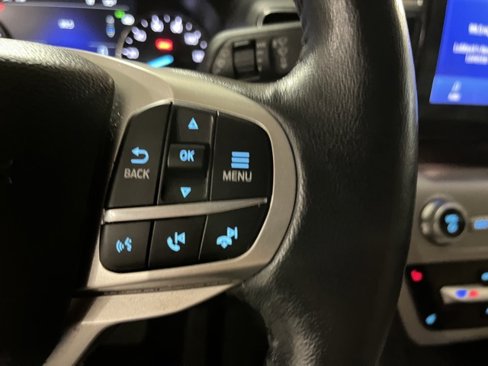Used 2023 Ford Explorer XLT w/ Equipment Group 202A image 25