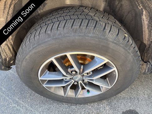 Used 2018 Jeep Grand Cherokee Limited w/ Trailer Tow Group IV image 24