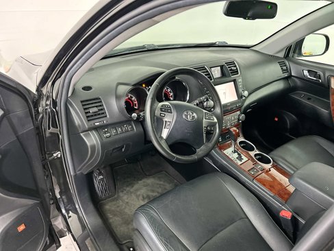 Used 2011 Toyota Highlander Limited image 11