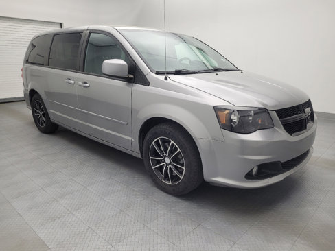 Used 2016 Dodge Grand Caravan SXT image 13