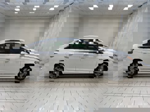 Used 2017 Hyundai Sonata Limited image 25