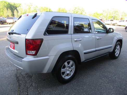 Used 2008 Jeep Grand Cherokee Laredo image 9