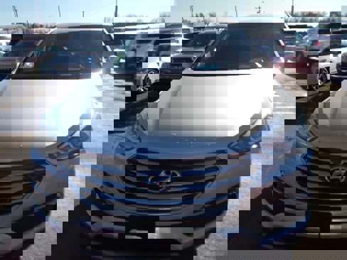 Used 2018 Hyundai Santa Fe Sport image 7