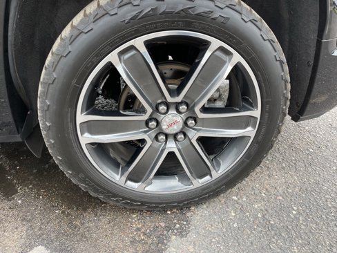 Used 2018 GMC Acadia Denali w/ Technology Package image 19