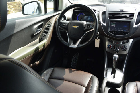 Used 2015 Chevrolet Trax LTZ w/ LPO, Protection Package image 23