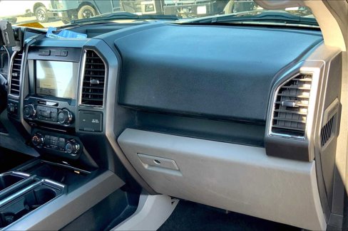 Used 2016 Ford F150 XLT w/ Equipment Group 302A Luxury image 16