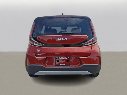 Used 2023 Kia Soul LX w/ LX Technology Package image 9