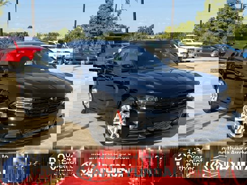 Used 2023 Dodge Charger SXT image 1