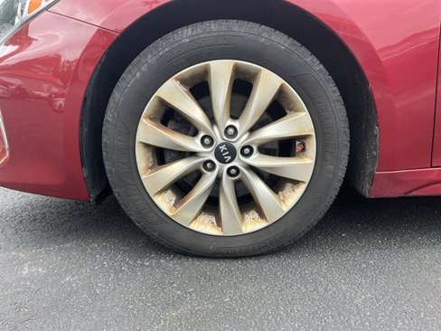 Used 2018 Kia Optima S image 4