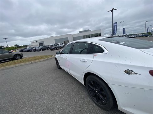 Used 2019 Chevrolet Malibu LT image 6