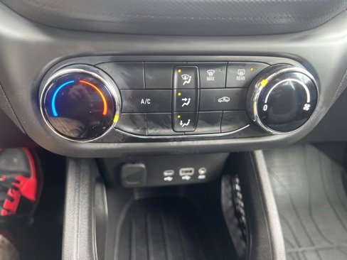 Used 2022 Chevrolet TrailBlazer LS image 20