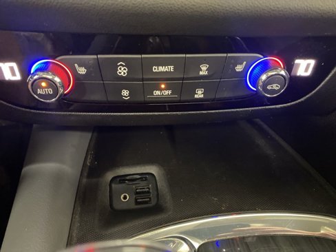 Used 2020 Buick Enclave Essence w/ Sport Touring Edition image 52