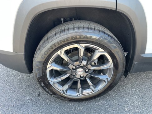 New 2026 GMC Terrain Elevation w/ Elevation Premium Package image 6