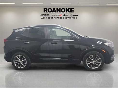 Used 2022 Buick Encore GX Preferred w/ Sport Touring Package image 7