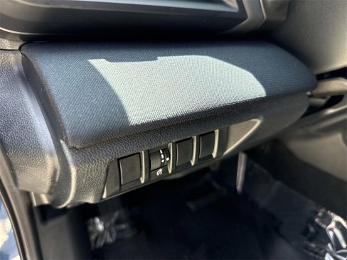 Used 2022 Subaru Outback Premium image 16