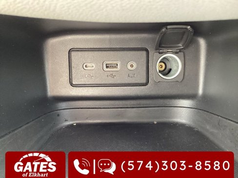 Used 2023 Chevrolet Equinox LT image 20