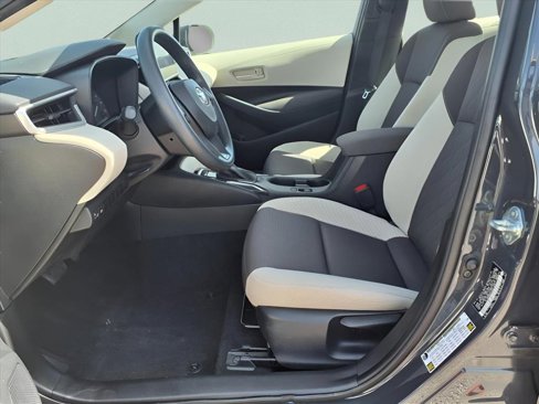 Used 2023 Toyota Corolla LE image 8