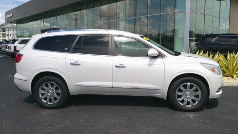 Used 2017 Buick Enclave Premium image 23