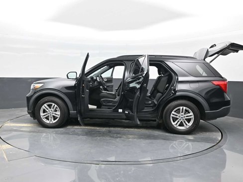 Used 2020 Ford Explorer XLT image 49