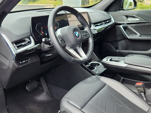 Used 2023 BMW X1 xDrive28i image 7