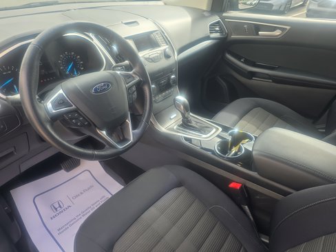 Used 2017 Ford Edge SEL image 11