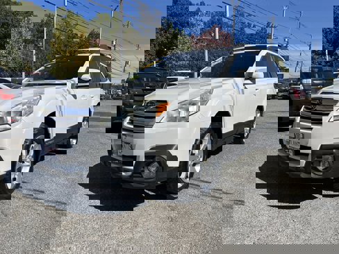 Used 2013 Subaru Outback 2.5i Premium image 1
